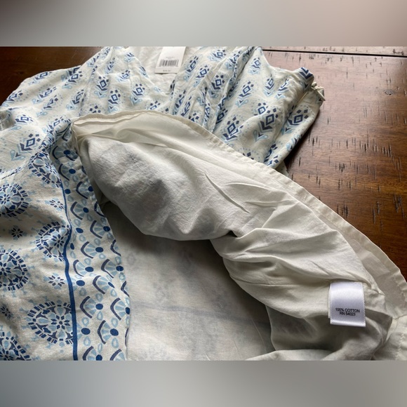 •NWT•Banana Republic Fully Lined Sleeveless Top - Picture 5 of 12